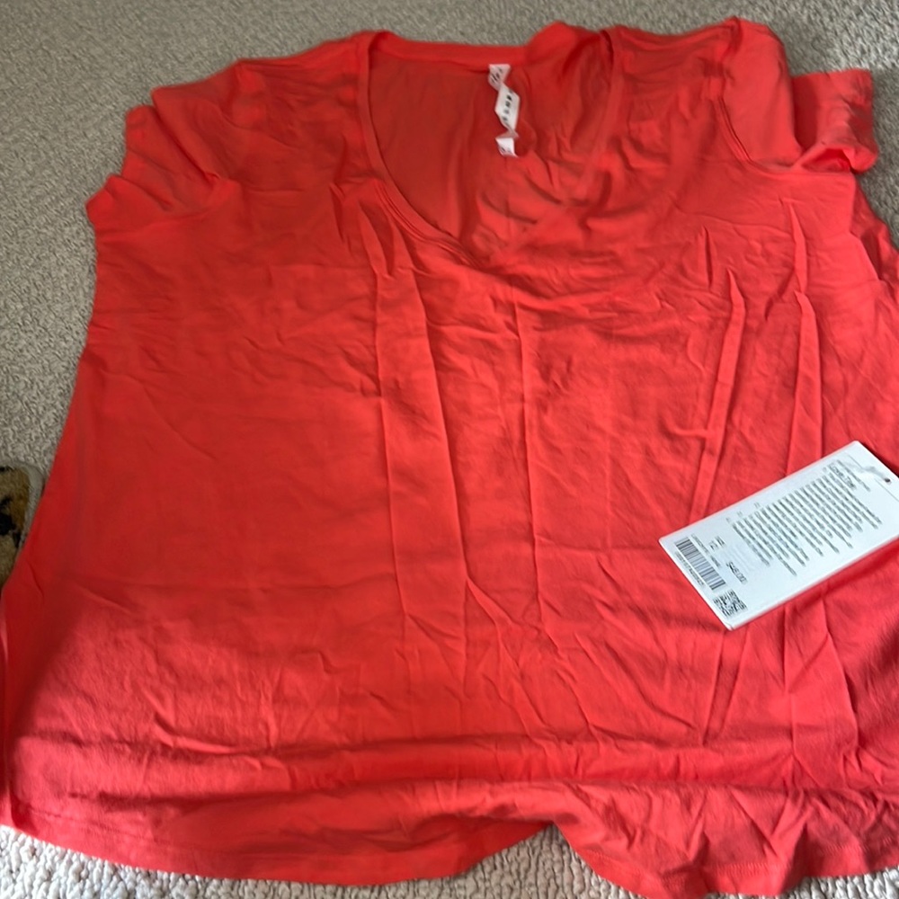 1 only Womens lululemon tee pre own red size12